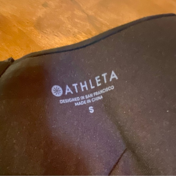 🏖️Athleta Strappy Back Bikini Top🏖️ - Picture 9 of 13